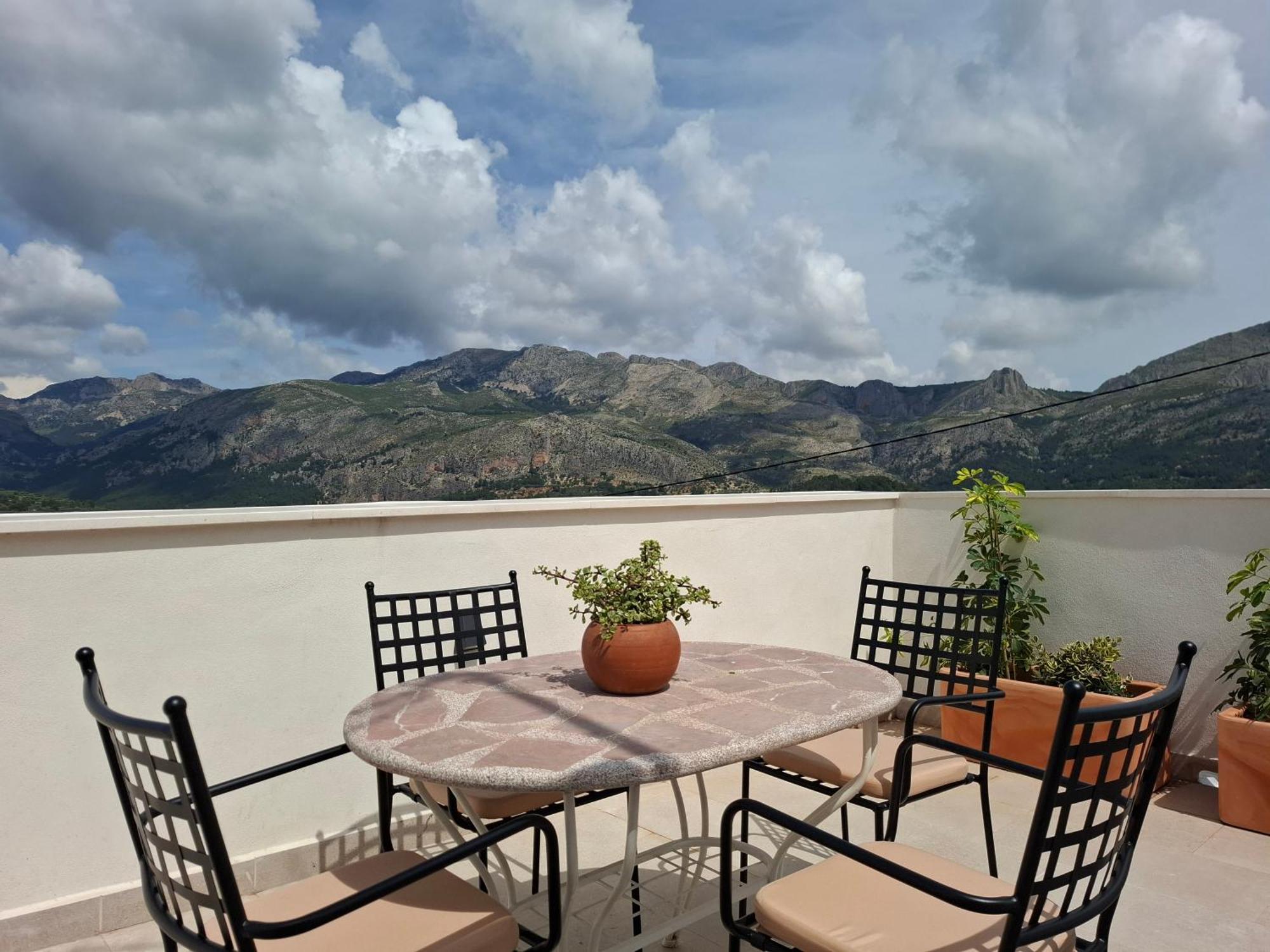 La Muntanya - Apartamentos Rural Guadalest Benimantell Oda fotoğraf
